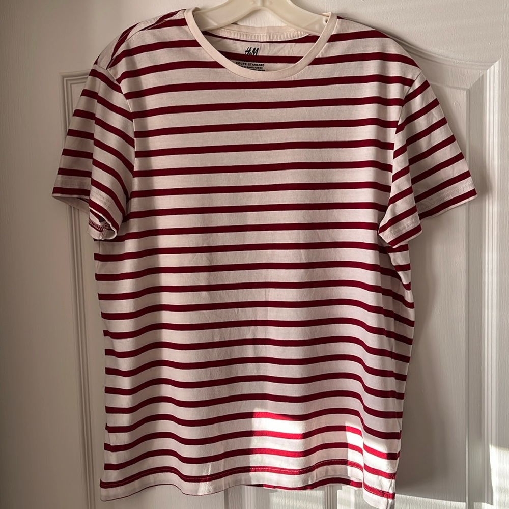 H&M Red Striped Tee Shirt; Soft Cotton, Relaxed Style! Medium